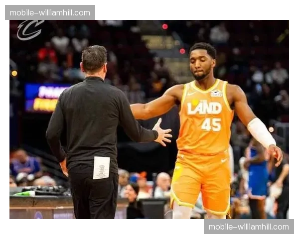 骑士米切尔有望近期复出 后场火力提升将改变东部竞争格局