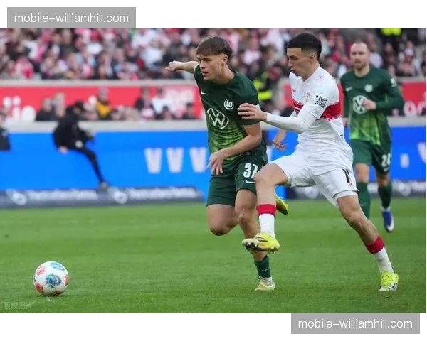 埃塔历史性时刻压力：德甲首位女主帅临危受命的战术延续挑战